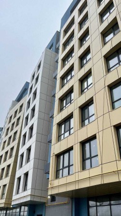 Продаж просторої 2к квартири 75 м. кв. на Мікльоша - ЖК Парк Арена - фото 1