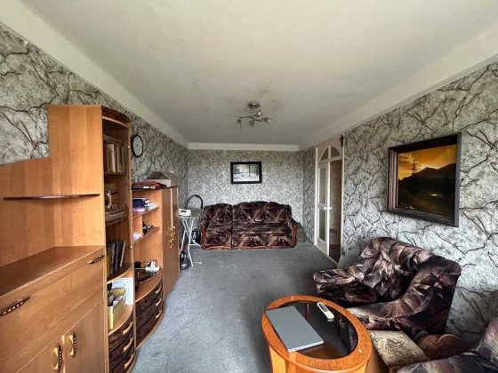 Продам двухкомнатную квартиру на Малом Запорожье