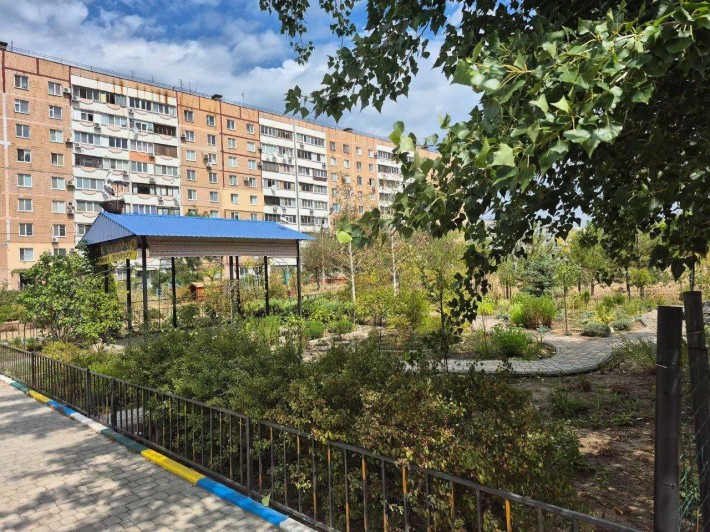 Продаю симпатичную 2к.кв. на Южном. - фото 1