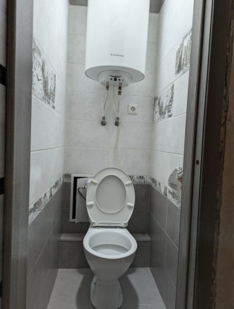 Продажа 2ой квартиры в Александровском р-не - фото 1