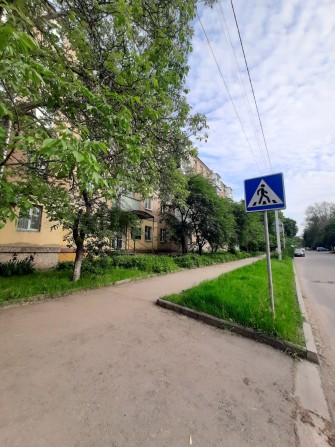 Продам 3 кімн квартиру в районі 13 школи, підходить під бізнес. - фото 1