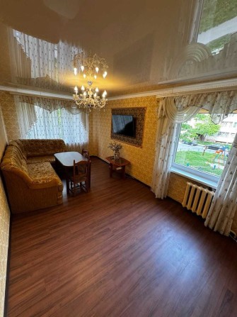 Продаж трикімнатної вул. Наукова - фото 1