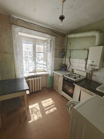 Продаж 2к квартири центр міста дешево - фото 1