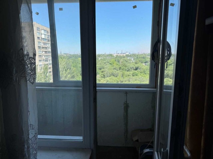 Продаж 2 к.кв., бул. Гвардійський, під ремонт, Вознесенівський р-н.. - фото 1