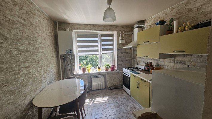 Продам 3к квартиру Гірниче - фото 1