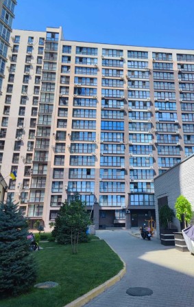 Продам 2х квартиру  от строителей ЖК Бест Хаус  жм Победа - 1 - фото 1