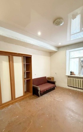 великогабаритна сталінка 3 кімн кв,80\52\15,1 поверх,сквер Серце Міста - фото 1