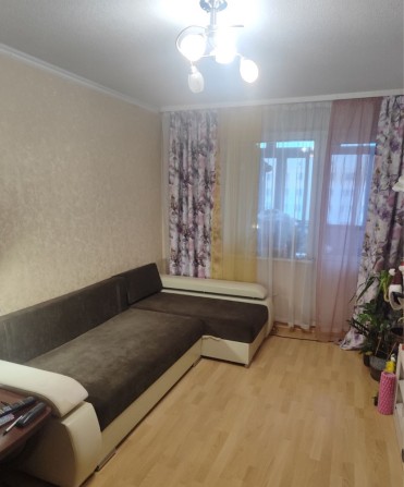 Продам 2-кімнатну квартиру на вул. Наукова - Тролейбусна - фото 1