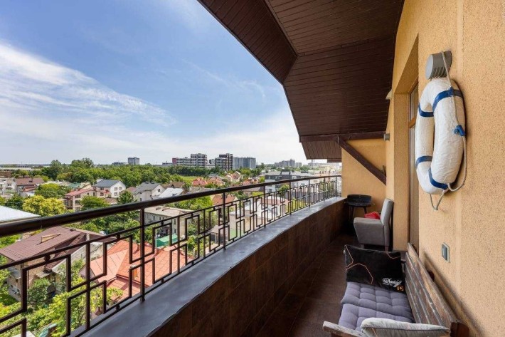 Продаж 3-кім. квартири на вул. Кондукторська 20А, з панорамою на місто - фото 1