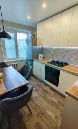 Продам Неймовірну квартиру ЖМ Тополь-2 - фото 1