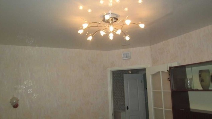 Продам 2-ком.  в КИРПИЧНОМ доме, Тополь-1. - фото 1