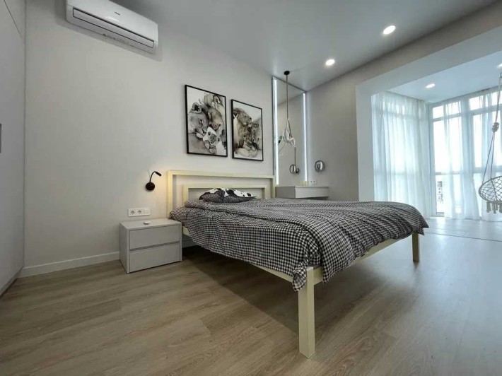 Продажа 2 комн.  квартиры в Центре на Успенской площади. - фото 1