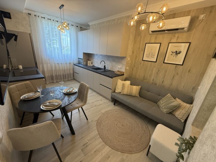 Продаж 2к/к вул Соборна зачинена територія ‼️ - фото 1