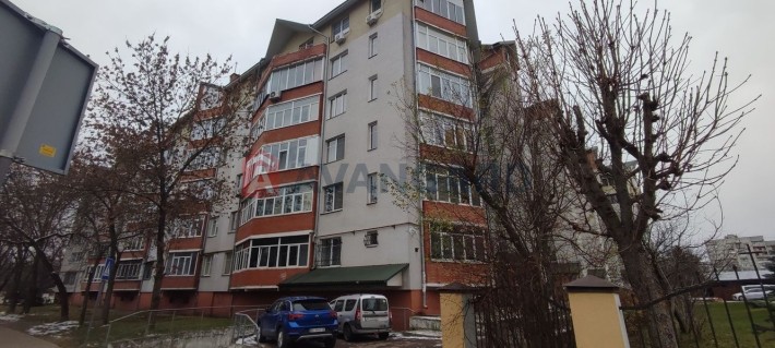 Продаж 3 кімнатної квартири на Петлюри 34а - фото 1