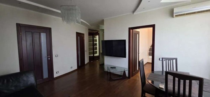 Продаж 2-х квартири вул.Здолбунівська 9б, Дарницький район - фото 1