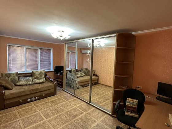 Продается трёхкомнатная квартира на Ютз Миколаїв