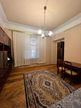 Продаж 1 кімнатної квартири в центрі міста по вул. Куліша - фото 1