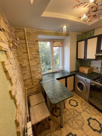 Продам 2 комн в центрі Харкова проспект Науки - фото 1