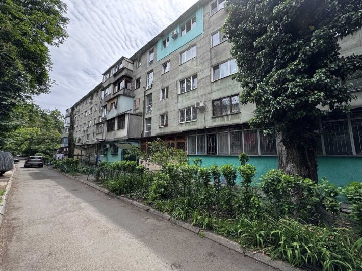 2 комн кв на Черемушках 42м-28000у.е - фото 1