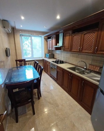 Продам 3хкомн квартиру на Крымском бульваре - фото 1