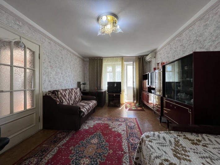 Продаю 1-кімнатну квартиру на Соборній - фото 1