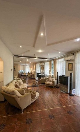Продам 3 к.кв - 80 м2, Центр, ул. Искусств, м. Бекетова - фото 1