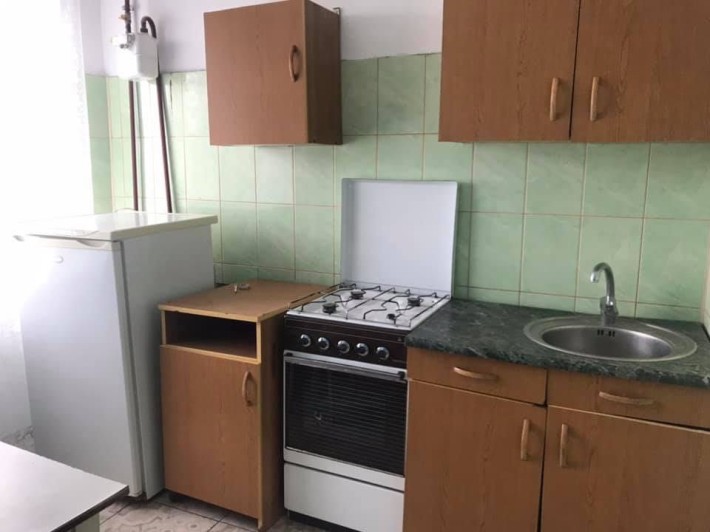 Продам чешку в цеглі в Шевченківському районі з орендарями - фото 1
