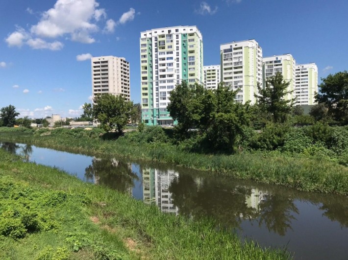 Продам  2-х кім. квартиру в ЖК Рогатинський, М Центральний ринок - фото 1