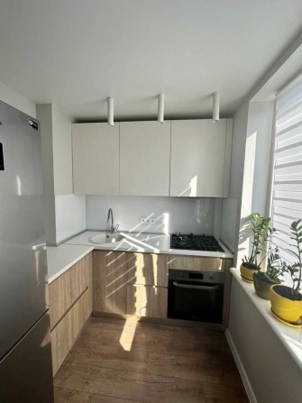 Продам 2 к.кв., Салтовка  ул. Валентиновская район с/м Класс - фото 1