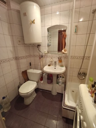 Продаю 3 ком кв Центр мебель, техника - фото 1