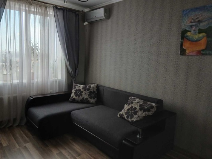Однокімнатна видова квартира з виходом на дах від власника - фото 1