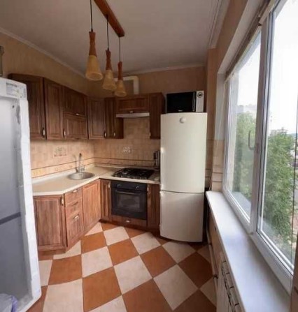 Продажа 3-комнатной квартиры Алексеевка проспект Победы Перемоги - фото 1