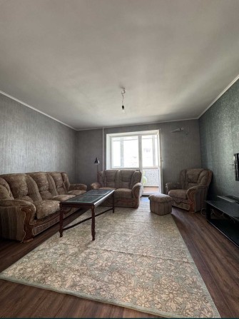 Продам 4 комнатную квартиру - фото 1