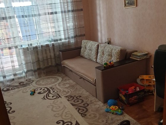 Продаю 2 кк квартиру на Садовой. Николаев