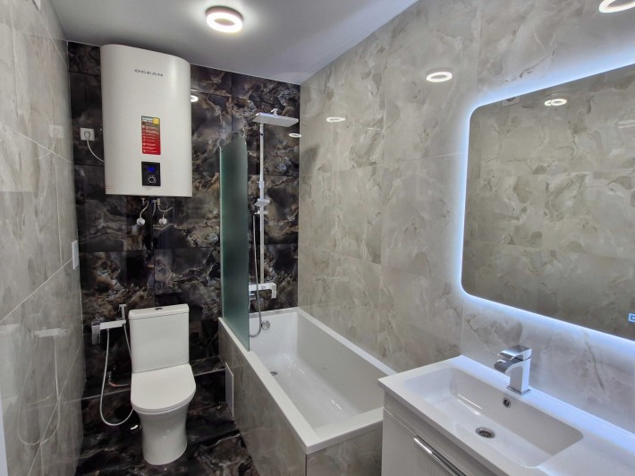 Продам 1-кімнатну квартиру з балконом, вид на море в Кадоре! - фото 1