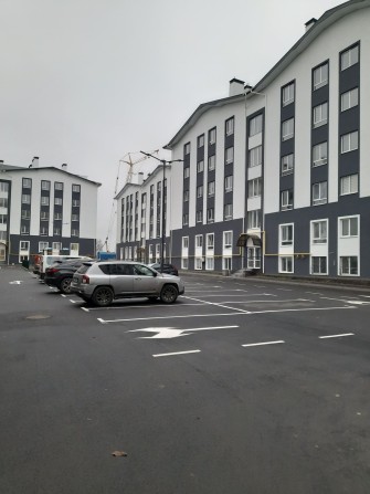1к.кв святопетрівське 30кв 690уо.за м2 - фото 1