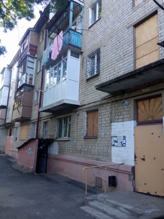 Продаю 2 к. кв. вул. Космонавтів зуп. Світанок - фото 1