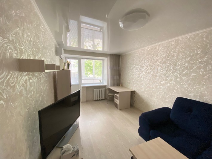 Продаж гарної двокімнатної квартири в центрі Миколаєва (л1) - фото 1