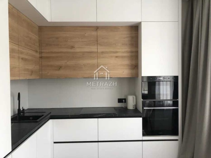 Продам шикарную 3к квартиру 68м2, Тракторный завод (ХТЗ) с ремонтом - фото 1