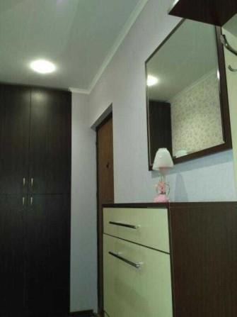 Продам 1к квартиру Новые дома Срочно!  Метро Дворец Спорта - фото 1