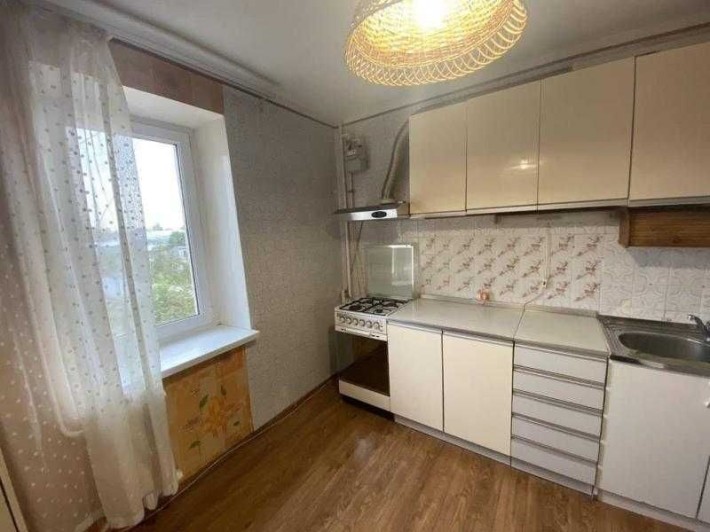ПРОДАМ 2-кімнатну квартиру з ремонтом біля моря,вул. 7-а Пересипська - фото 1
