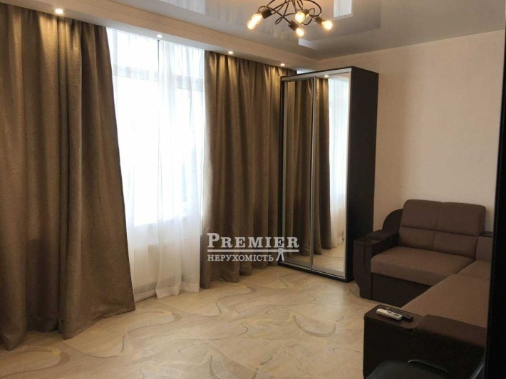 3 комнатная квартира 72 м2 с Ремонтом ЖК 34 Жемчужина - фото 1