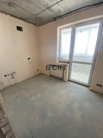 Продам 1ком квартиру с чистовой отделкой - ЖК Птичка - фото 1