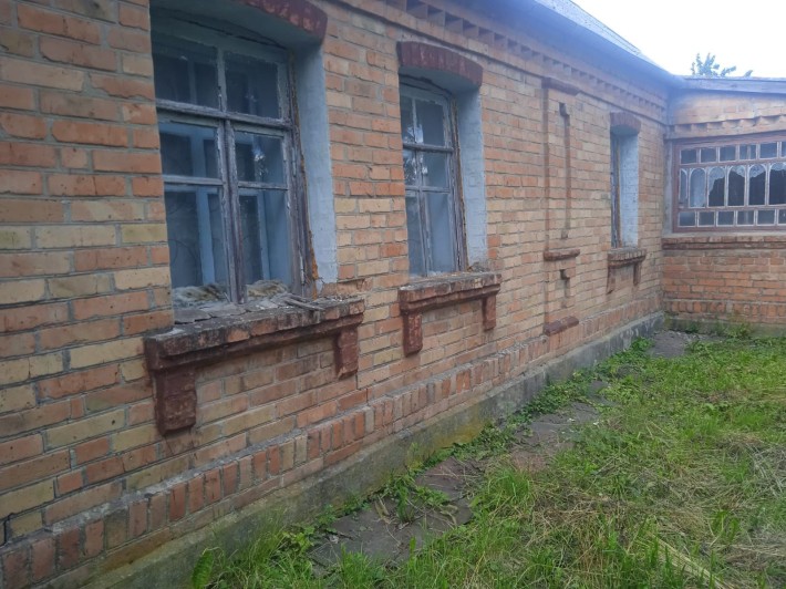 Продається будинок в центрі села Лісова Слобідка - фото 1