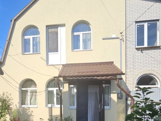 Продам   Будинок  1/2,  Боярка Боярка