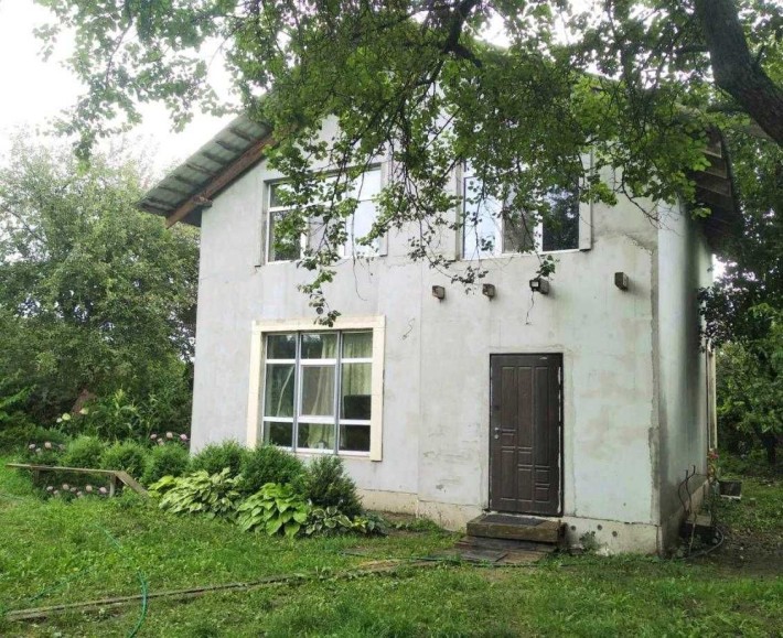 Продаж дачного будинку для постійного проживання - фото 1