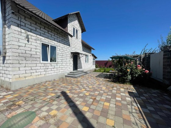 Будинок з ремонтом і банею 160м2, 6.8 сотки єОселя Боярка