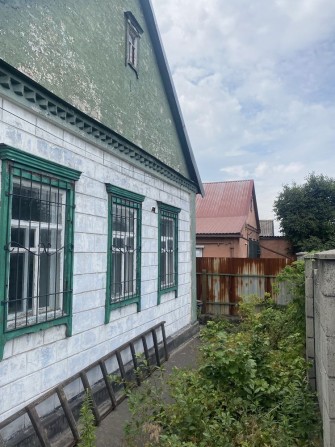 Продам дом улица Водяная 10 школа - фото 1