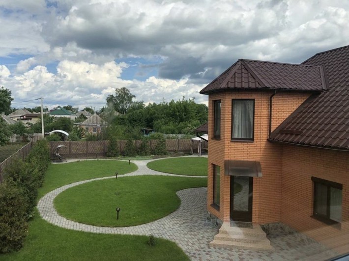 Лучшее предложение,продам дом в Дергачах 5 км от Харькова  Алексеевка - фото 1