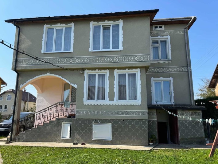Продаж великого будинку в с. Раневичі, лише 3 км. до Дрогобича! - фото 1